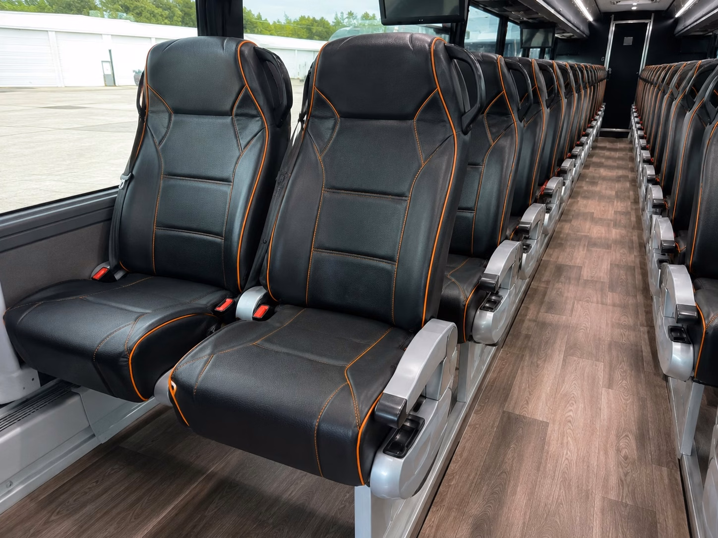 bakersfield condors fan transportation to mechanics bank arena
